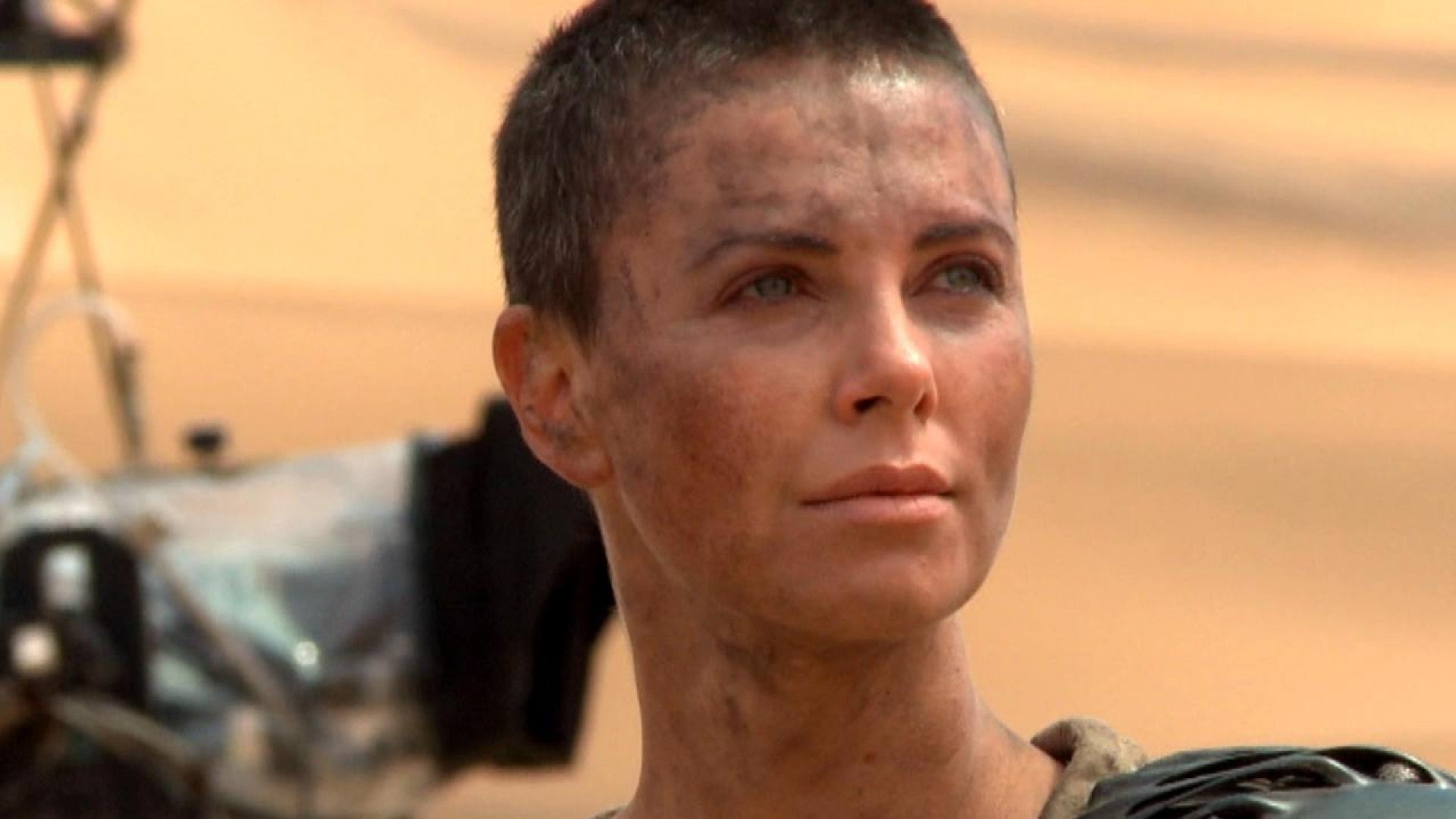 Charlize Theron's 'Mad Max' Performance Was 'Astonishing' to