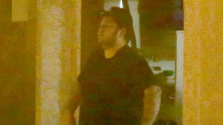 EXCLUSIVE! Rob Kardashian Seen Getting Late-Night Snacks
