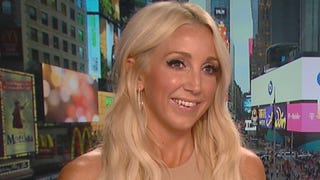 Ashley Monroe Praises BFF Miranda Lambert: 'She's a Very Brave Person'