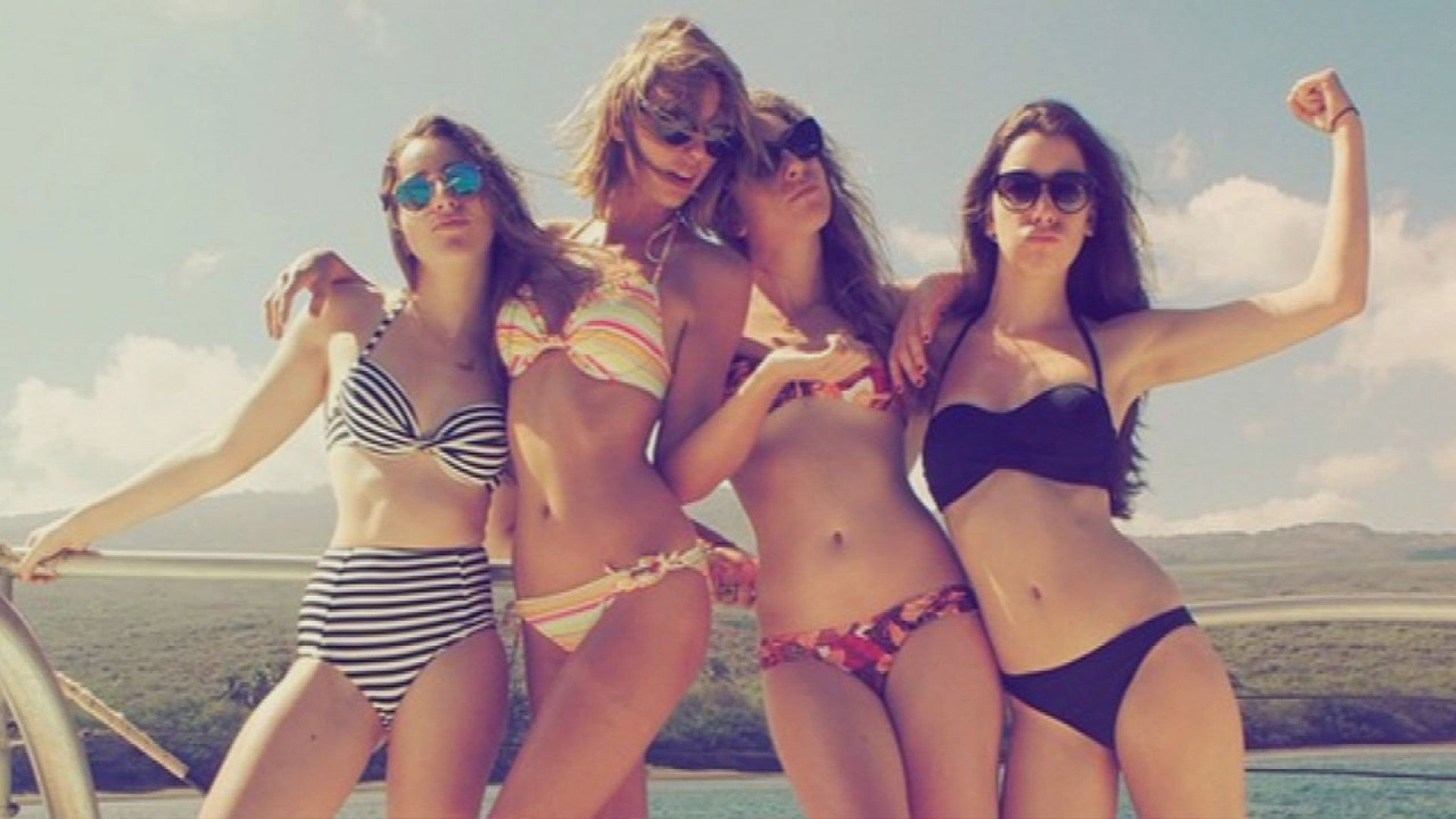 Discreet Drijvende kracht leeftijd The Sexiest Summer Bikini Bodies of 2015 | Entertainment Tonight
