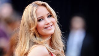 Jennifer Lawrence Admits She Googles Herself