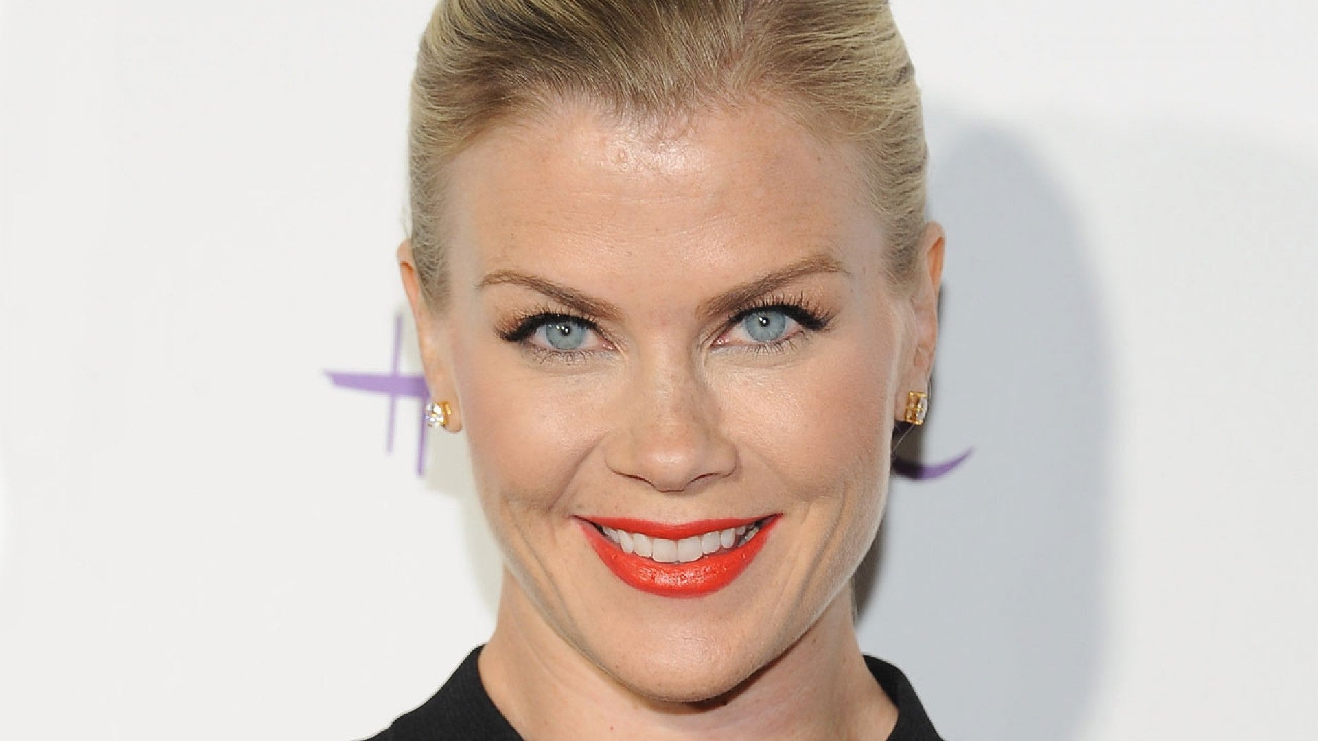 Alison Sweeney On Her Biggest Loser Replacement Bob Harper I Think He Ll Be Great Entertainment Tonight