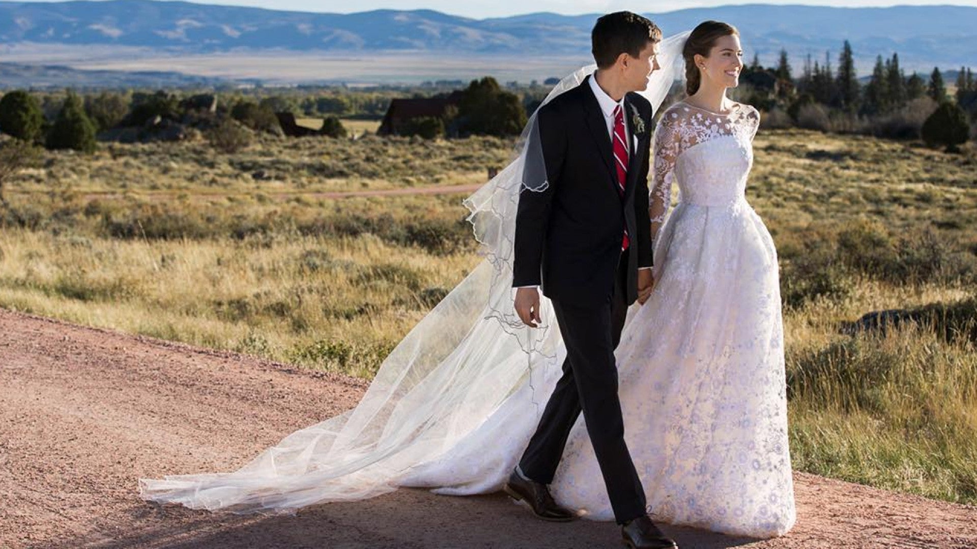 michelle williams wedding dress