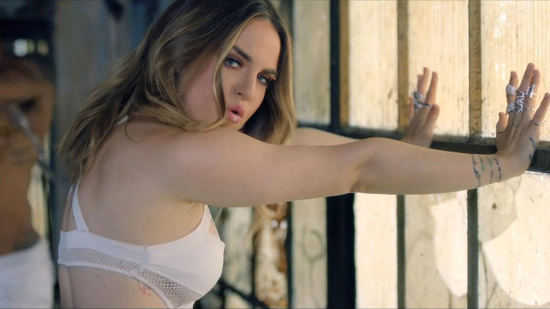 JoJo Is Back With a Sexy New Video, Admits Her 2000s Hits 'Take On a New  Meaning' Today | Entertainment Tonight