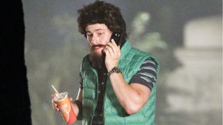 Nick Jonas is Unrecognizable in a Beard on 'Scream Queens' Set