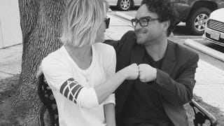 Kaley Cuoco and Johnny Galecki Slam Romance Rumors With Cute Photos