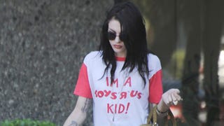 EXCLUSIVE: Frances Bean Cobain Spotted With Wedding Ring for First Time