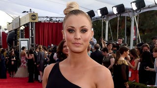 Kaley Cuoco's Amazing Abs Take Over the SAG Awards -- See the Pics!