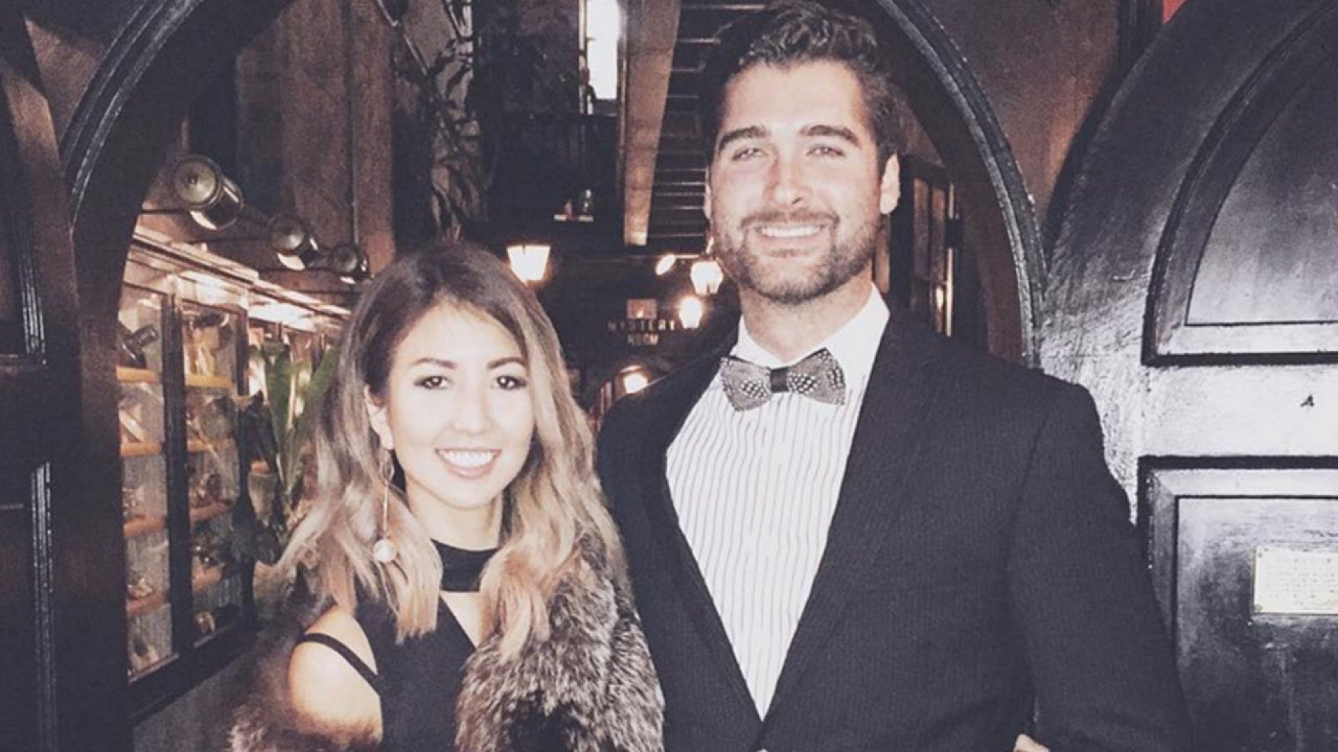 Duck Dynasty Star Willie Robertson Walks Daughter Rebecca Down The Aisle See The Pics Entertainment Tonight