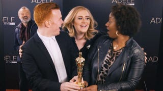 Watch Adele Adoreably Photobomb Fans: Their Reactions are AMAZING