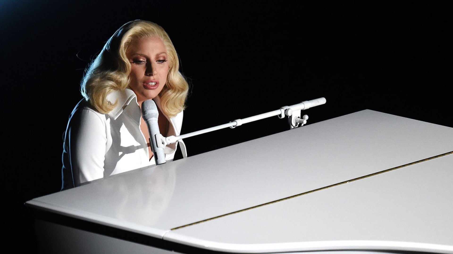 Lady Gaga Delivers Powerful Oscars Performance Of Til It Happens To You With Survivors Of Sexual Assault Entertainment Tonight