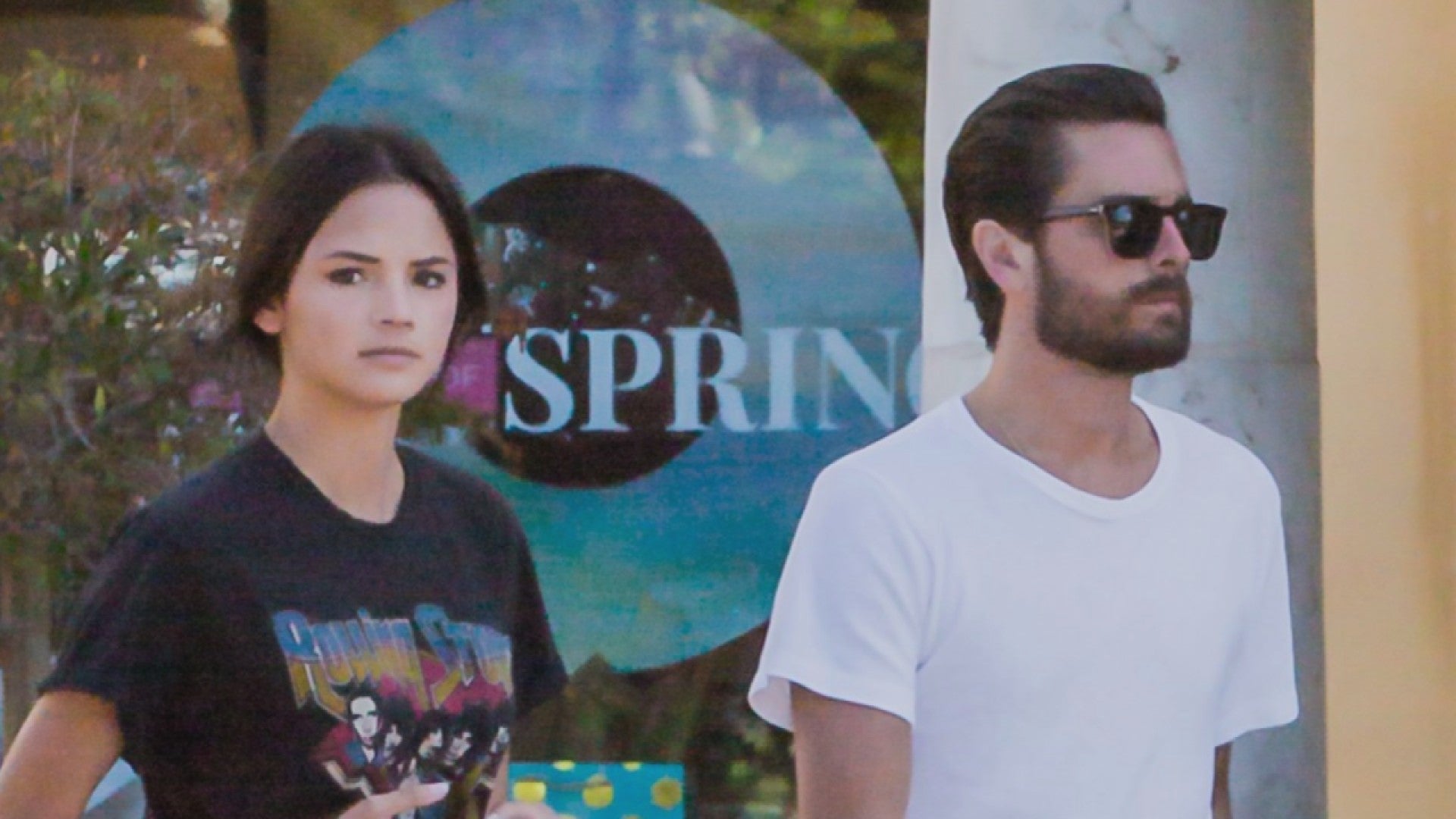 Scott Disick Steps Out With 20 Year Old Kendall Jenner Lookalike Entertainment Tonight