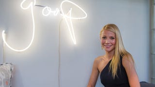 Gwyneth Paltrow's Pricey $220 Smoothie Includes Sex-Boosting Moon Dust