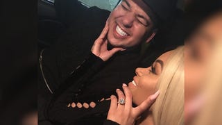 Rob Kardashian FaceTimes... With Blac Chyna's Booty!