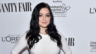 Ariel Winter Confirms She's Single -- With a Little Help From Kim Kardashian