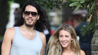 Russell Brand is Going to Be a Dad!
