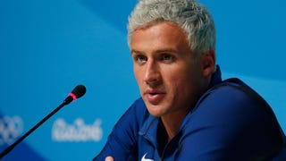 Ryan Lochte Held at Gunpoint, Robbed in Rio