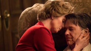 Cynthia Nixon Embodies Nancy Reagan in an Intimate Moment in 'Killing Reagan'
