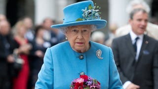 Queen Elizabeth II Visits a Grocery Store -- See the Pics!