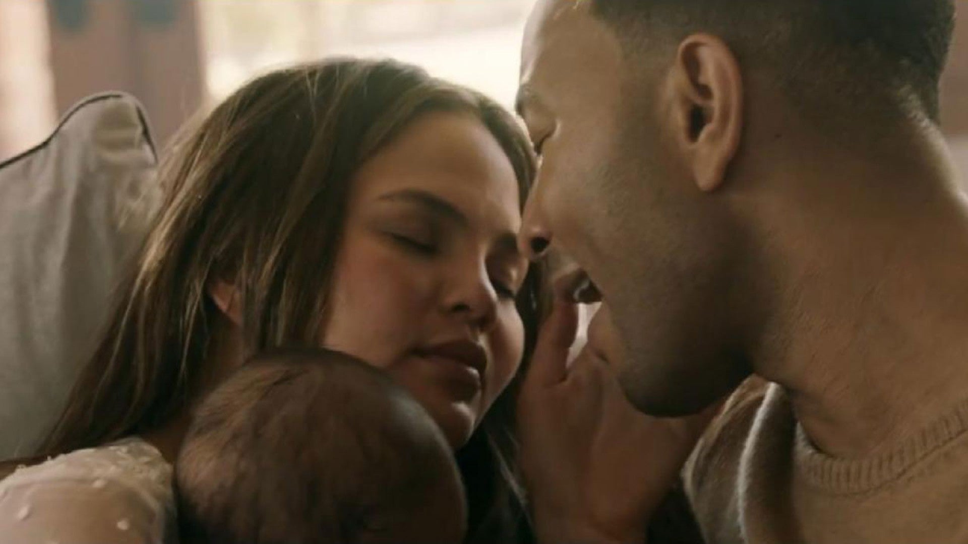 John Legend Celebrates Love With Chrissy Teigen And Baby Luna In Moving Love Me Now Video Entertainment Tonight