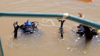 EXCLUSIVE: 'Treasure Quest: Snake Island' Shows Stuntwoman Diving Into Dangerous Piranha Waters