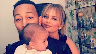 Watch Chrissy Teigen & John Legend's Daughter Luna Adorable Giggle Fit!