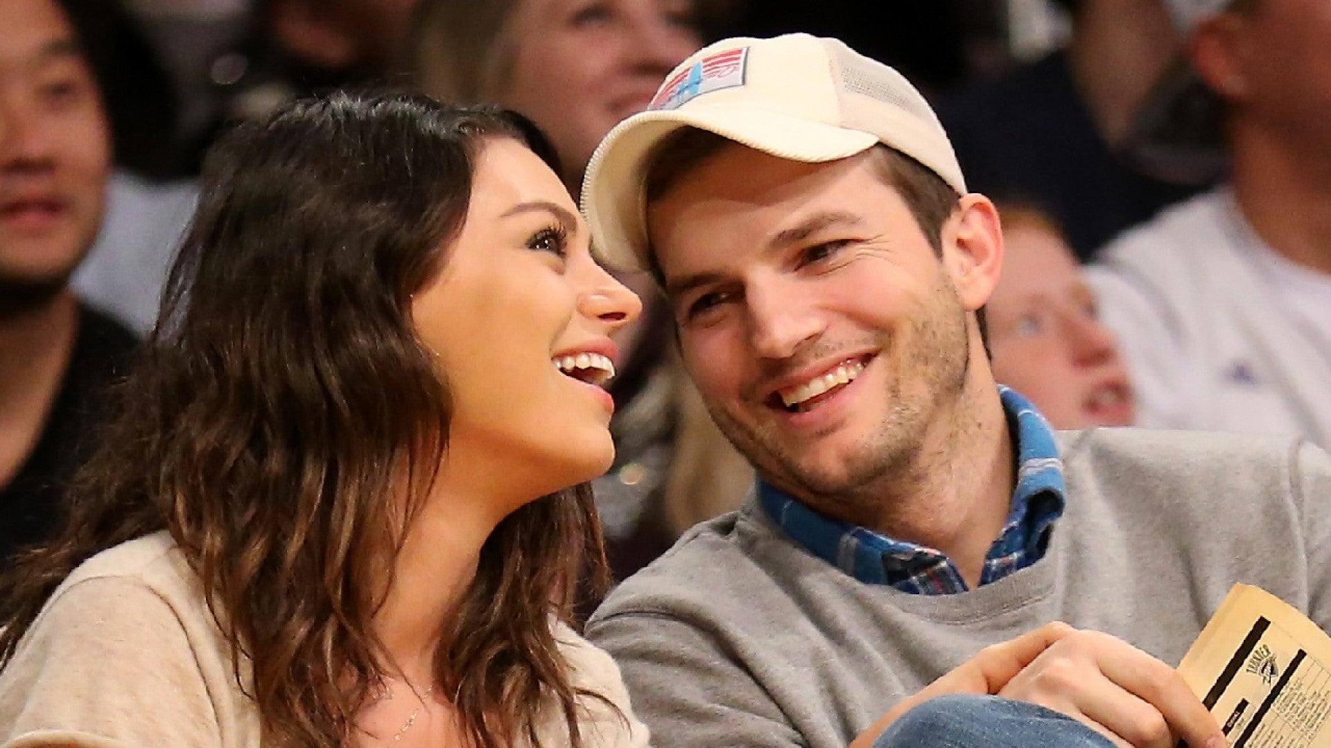 Mila Kunis And Ashton Kutcher Welcome Baby Boy Entertainment Tonight
