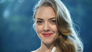 Pregnant Actress Amanda Seyfried Says She Can Smell Electricity