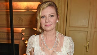 Kirsten Dunst Recycles Her 2004 Oscars Party Dress in Paris -- See the Pics!