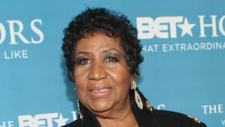 Aretha Franklin Announces Retirement at 74