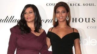 Beyonce and Tina Knowles Flip Off the Camera in New Post-GRAMMYs Pics!