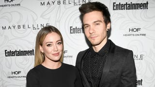 Hilary Duff Shares a Kiss With Boyfriend Matthew Koma During Tropical Getaway