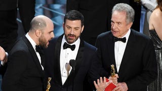 Jimmy Kimmel Reacts to Oscars' Best Picture Mishap
