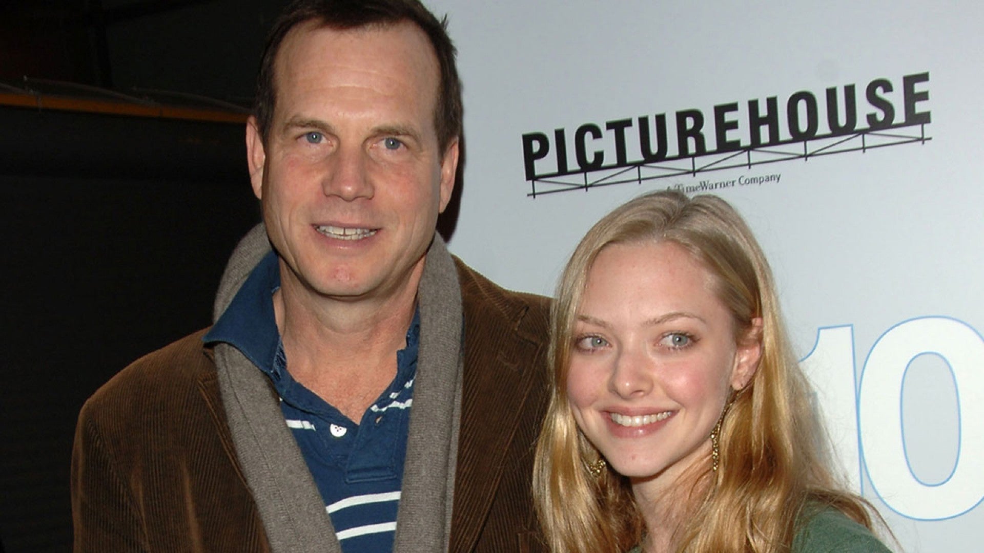 EXCLUSIVE Amanda Seyfried Remembers Late Big Love Co-Star Bill Paxton photo picture