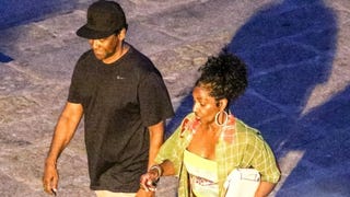 Denzel Washington Appears to Be in Vacation Bliss With Wife Pauletta in Italy