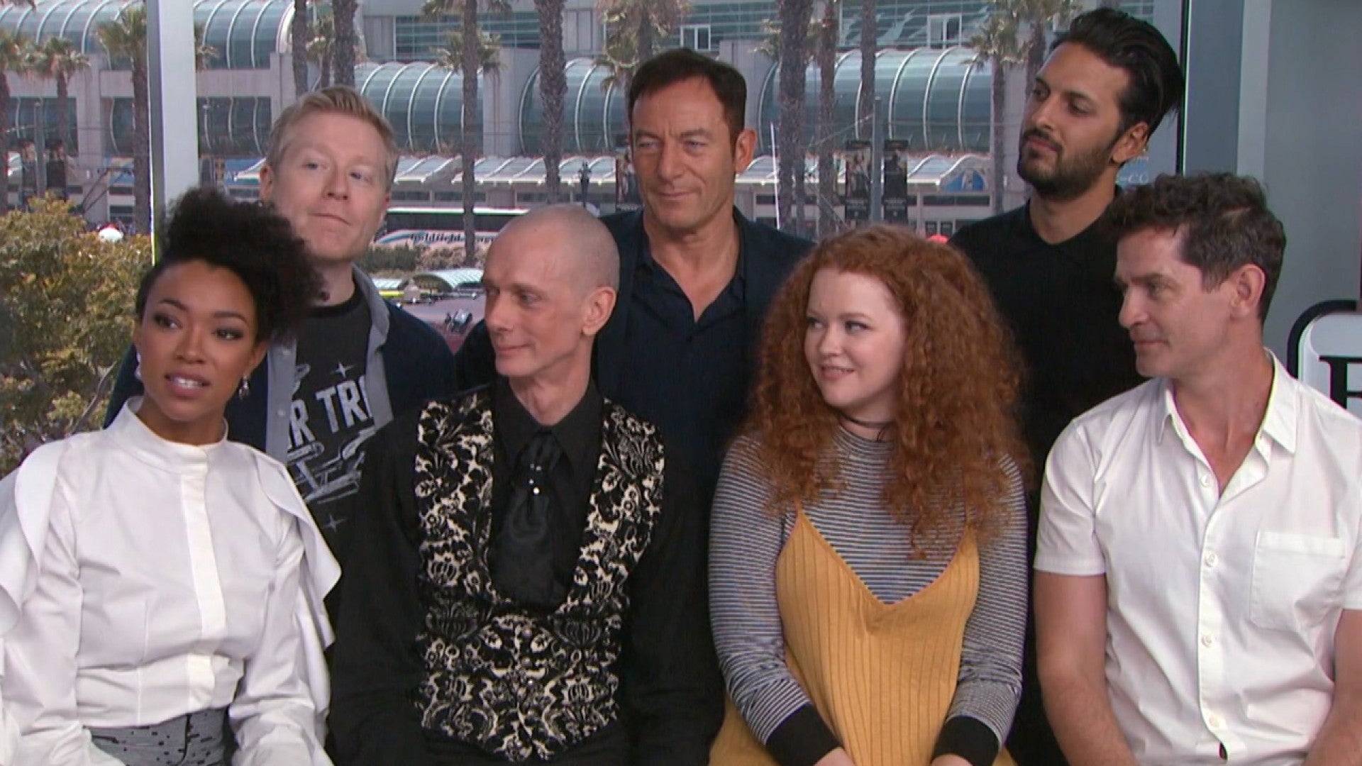 Exclusive Star Trek Discovery Cast Reveals Details Of Spock Family Surprise Entertainment Tonight