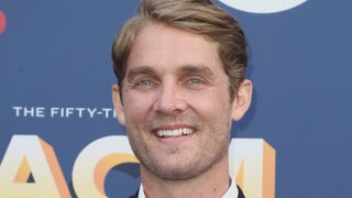 Brett Young and Fiancee Taylor Mills Planning Wedding Around His Tour Schedule (Exclusive) 