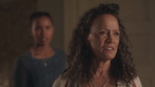 'Siren' Sneak Peek: Will Helen Tell Maddie Her Mermaid Secret? (Exclusive)