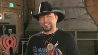 Jason Aldean Opens Up About Life With His Baby Boy (Exclusive)