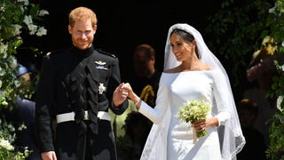 Watch Prince Harry and Meghan Markle's Official Debut as Husband and Wife!