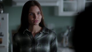 'Siren' Sneak Peek: Ryn Tells Ben She's Ready to Leave Bristol Cove (Exclusive)