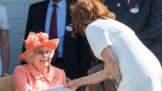 Susan Sarandon Breaks Royal Protocol with Queen Elizabeth -- See Her Majesty's Reaction!