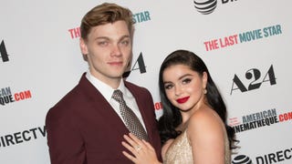 Ariel Winter Shares Cheeky Photo of Boyfriend Levi Meaden Grabbing Her Butt