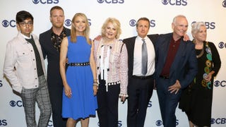 See Cast of 'Murphy Brown' at Their First Table Read in 20 Years!