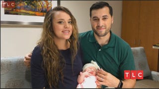 Jinger Duggar and Jeremy Vuolo Introduce Daughter in New Video