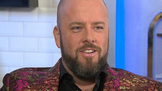 'This Is Us' Star Chris Sullivan Calls for Jennifer Garner to Join the Show (Exclusive)
