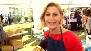 Julie Bowen On Why 'Modern Family' Daughter Sarah Hyland is a 'Rock Star' (Exclusive)