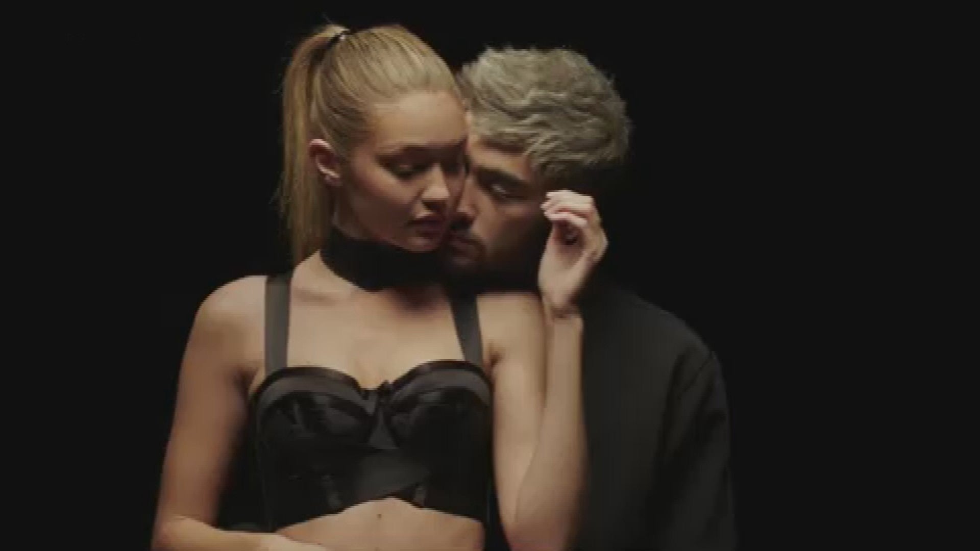 Zayn Malik Tweets Love You To Gigi Hadid Two Months After