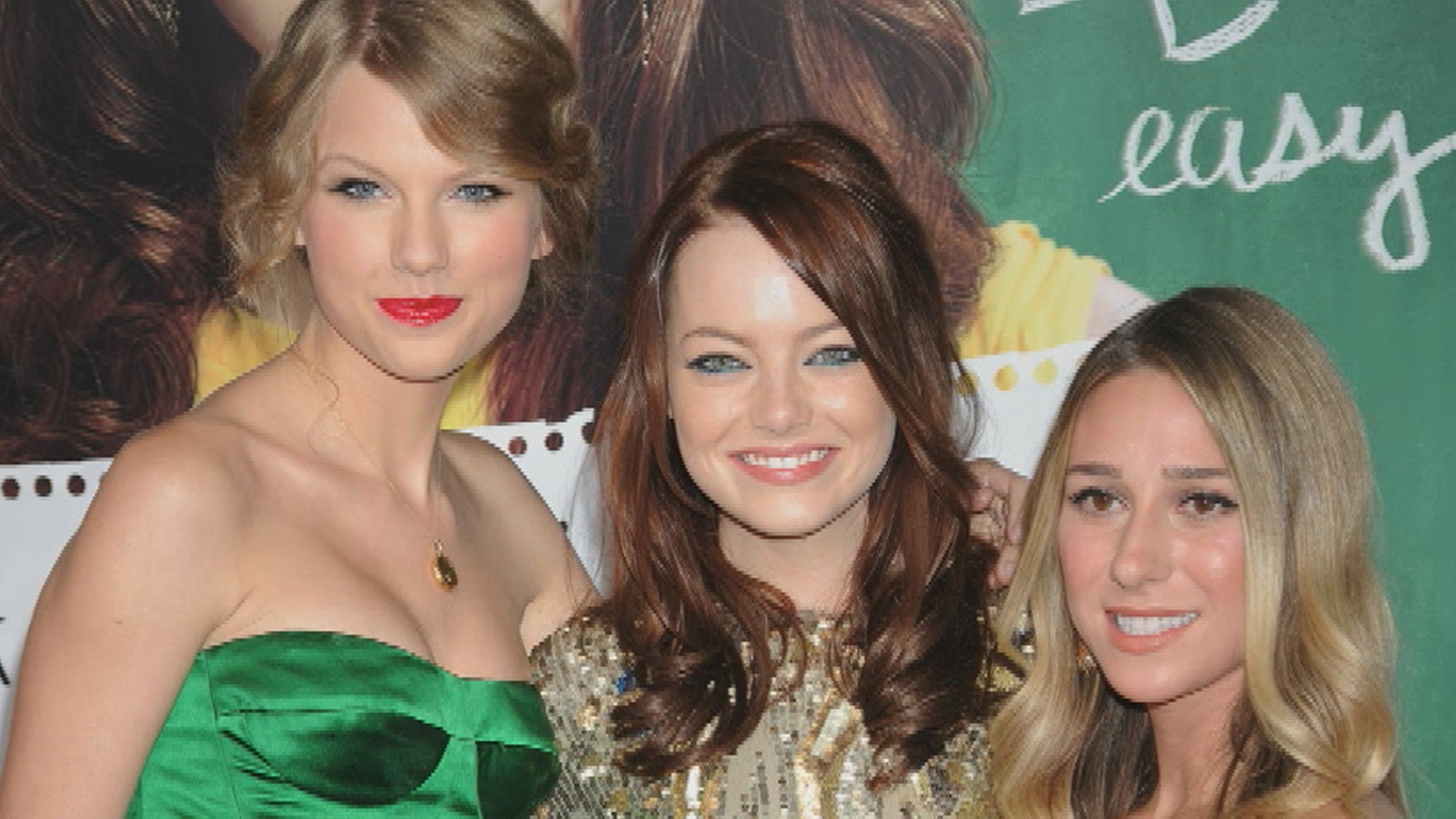 Taylor Swift Channels Childhood Hero At New Years Eve