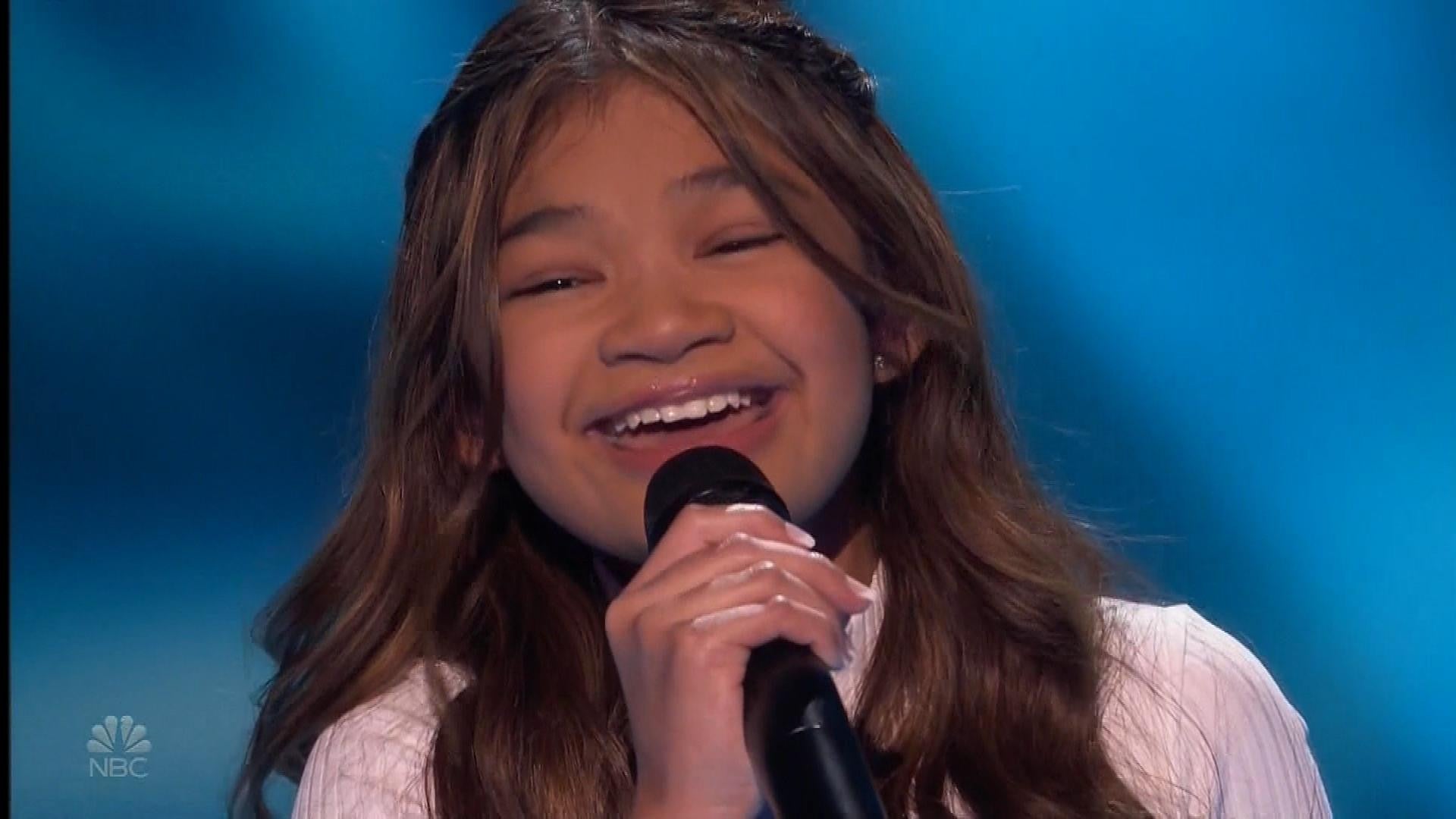 Frontier spille klaver immunisering AGT: The Champions': 11-Year-Old Singer Angelica Hale Tears Up After  Scoring Golden Buzzer